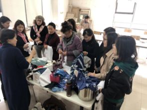 指尖生花，文化相融——記國際文化交流學院女教工扎染體驗活動